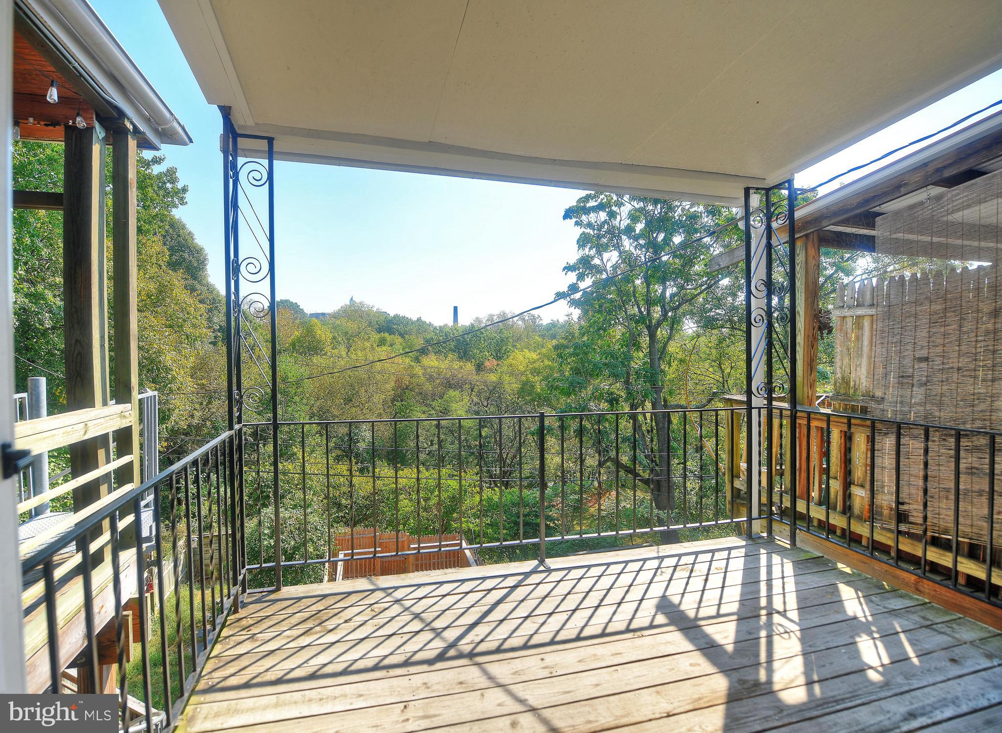 3153 Keswick Road Baltimore, MD 21211 - Photo 29 of 41 Upper-level Deck