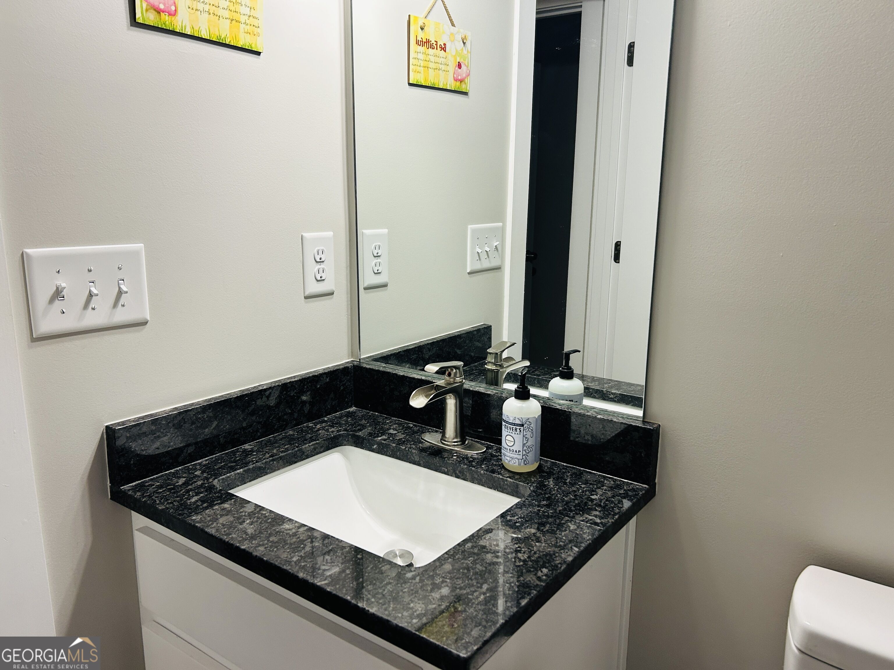 1027 Roberts Road Demorest, GA 30535 - Photo 11 of 32 Gallery Image 11