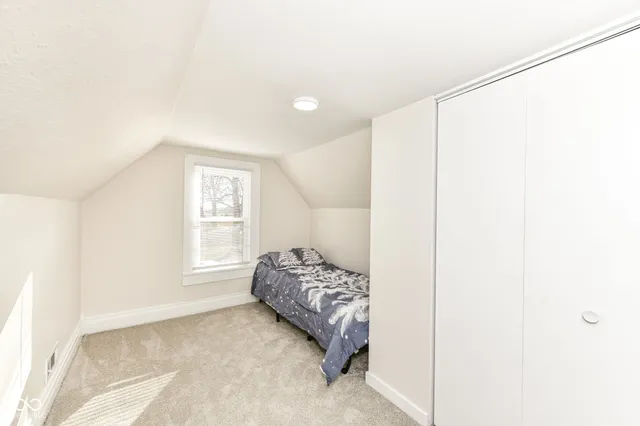 $324,999 | 210 East Buckeye Street, Cicero, IN 46034