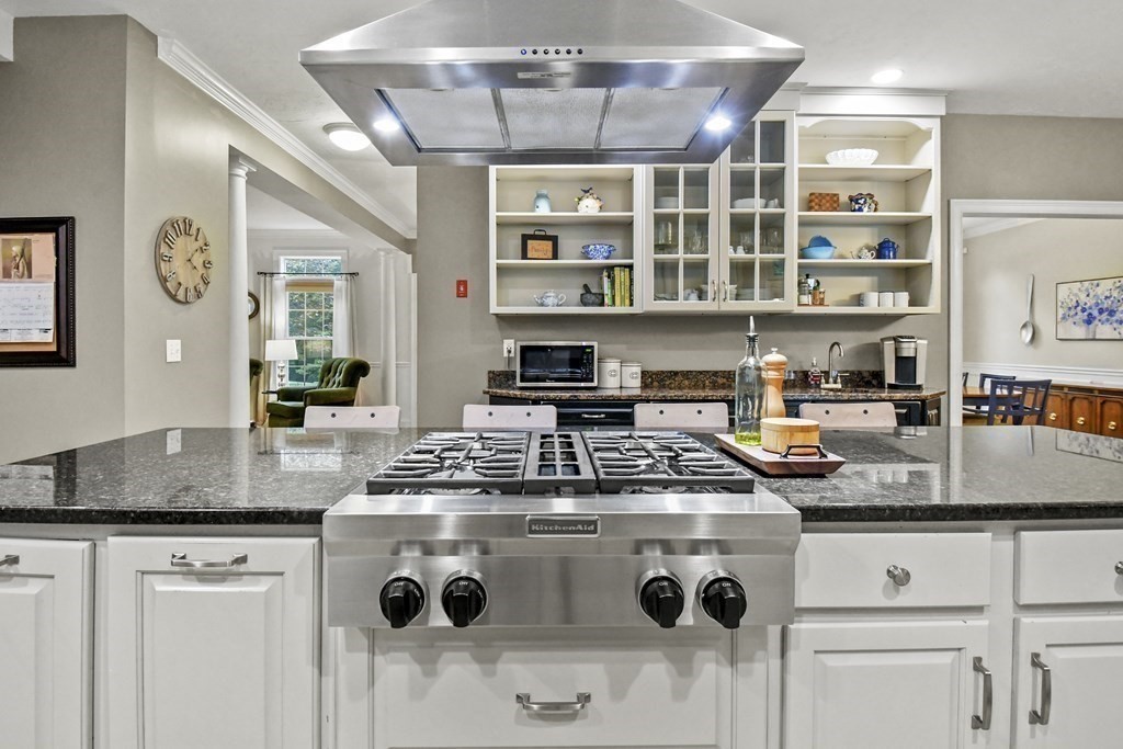 315 West Sutton Road Sutton, MA 01590 - Photo 11 of 41