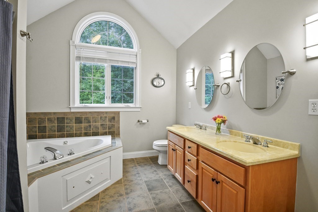 315 West Sutton Road Sutton, MA 01590 - Photo 24 of 41