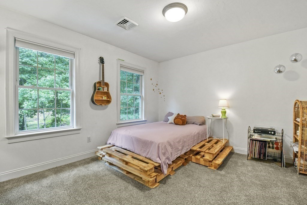 315 West Sutton Road Sutton, MA 01590 - Photo 25 of 41