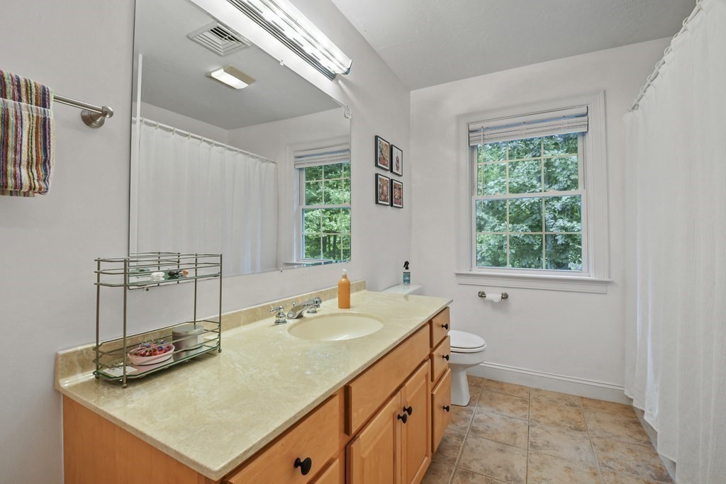 315 West Sutton Road Sutton, MA 01590 - Photo 29 of 41