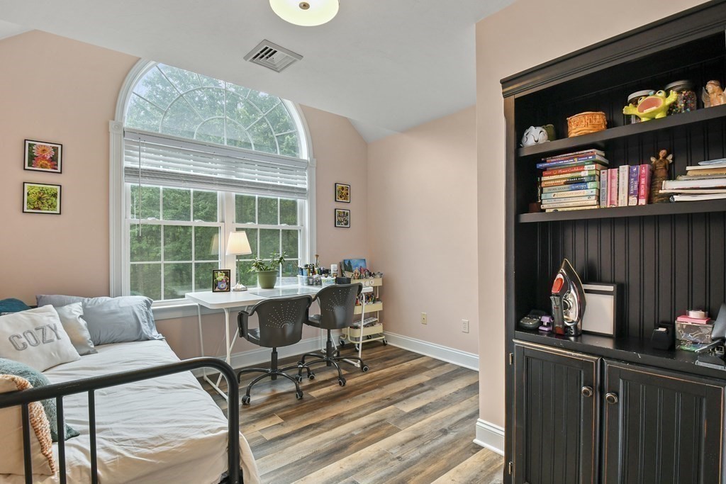 315 West Sutton Road Sutton, MA 01590 - Photo 30 of 41