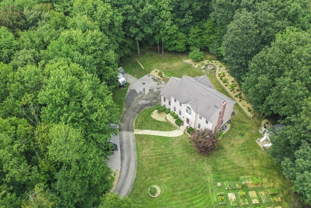 315 West Sutton Road Sutton, MA 01590 - Photo 3 of 41