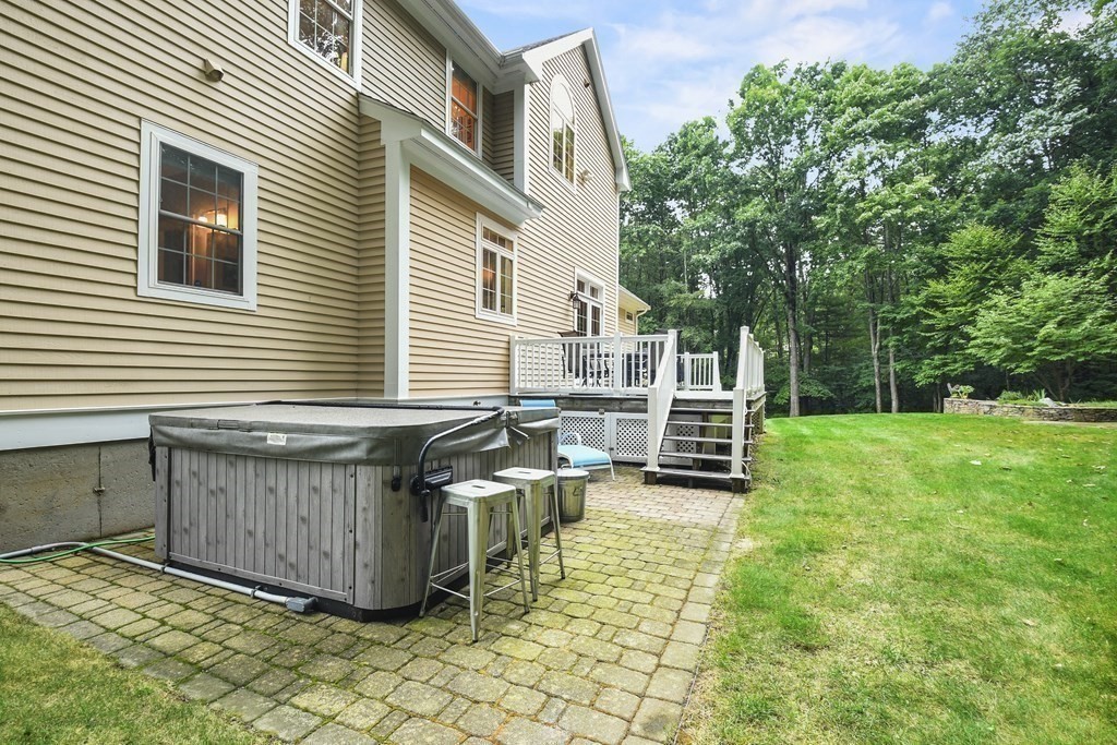 315 West Sutton Road Sutton, MA 01590 - Photo 37 of 41