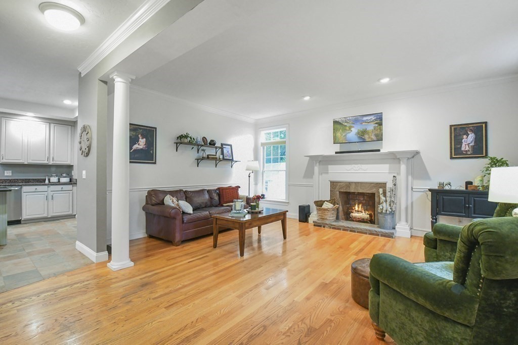 315 West Sutton Road Sutton, MA 01590 - Photo 7 of 41
