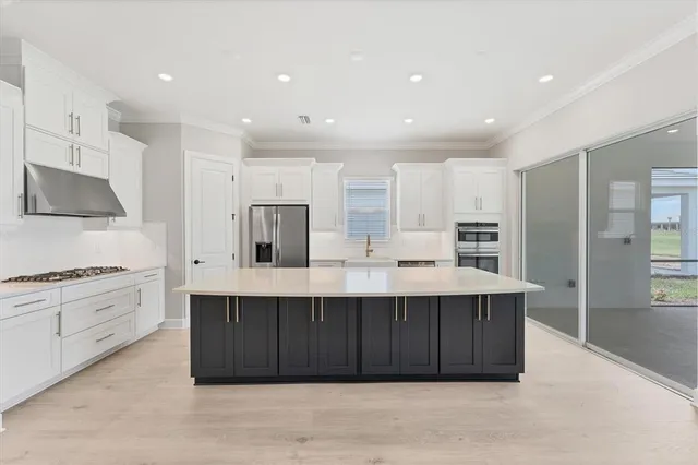 $1,095,000 | 15813 San Lazzaro Avenue, Bradenton, FL 34211