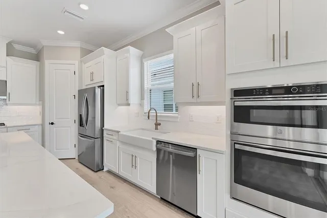 $1,095,000 | 15813 San Lazzaro Avenue, Bradenton, FL 34211