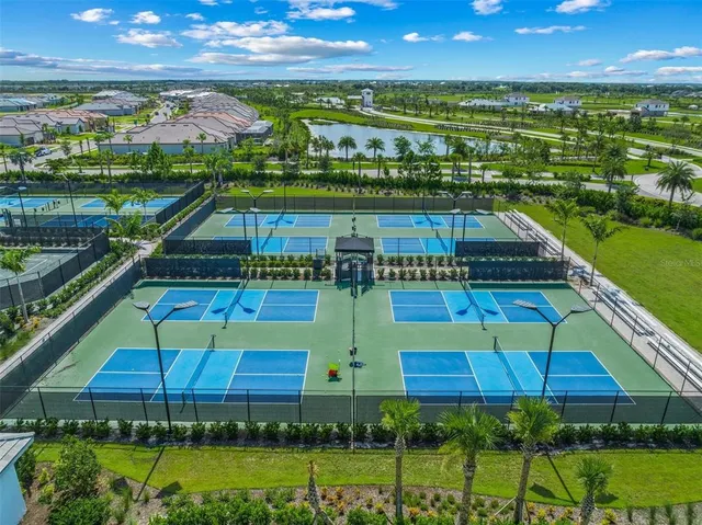 $1,095,000 | 15813 San Lazzaro Avenue, Bradenton, FL 34211