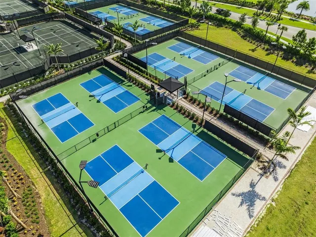 $1,095,000 | 15813 San Lazzaro Avenue, Bradenton, FL 34211