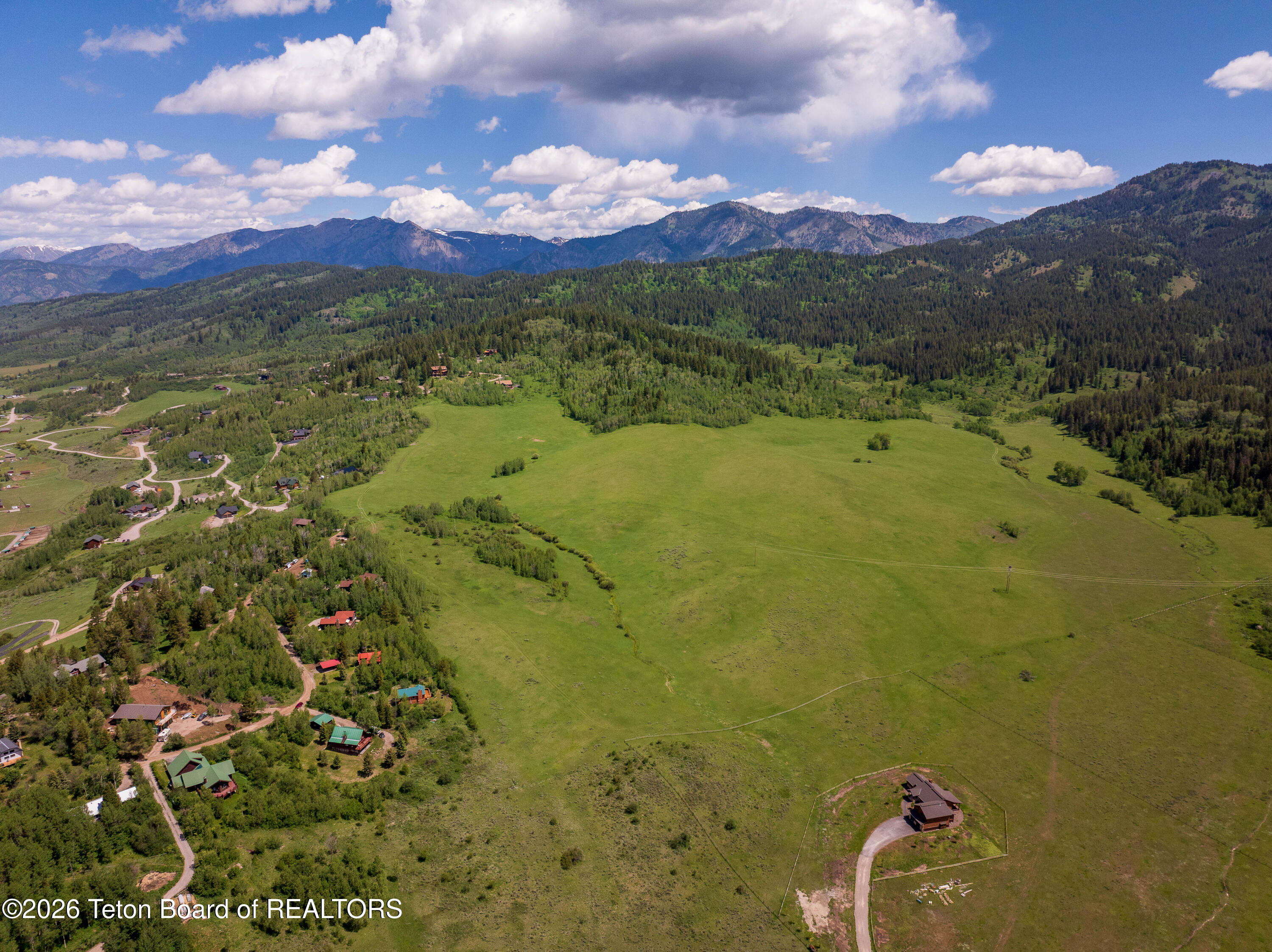 Falcon Drive Alpine, WY 83128 - Photo 8 of 18 DJI_20260601115507_0025_D