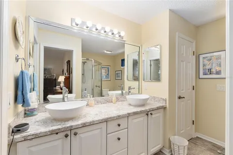 $325,000 | 1270 Northbrook Place, The Villages, FL 32162