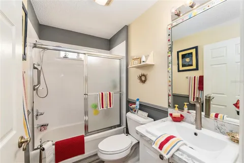 $325,000 | 1270 Northbrook Place, The Villages, FL 32162