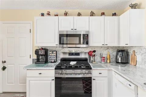 $325,000 | 1270 Northbrook Place, The Villages, FL 32162