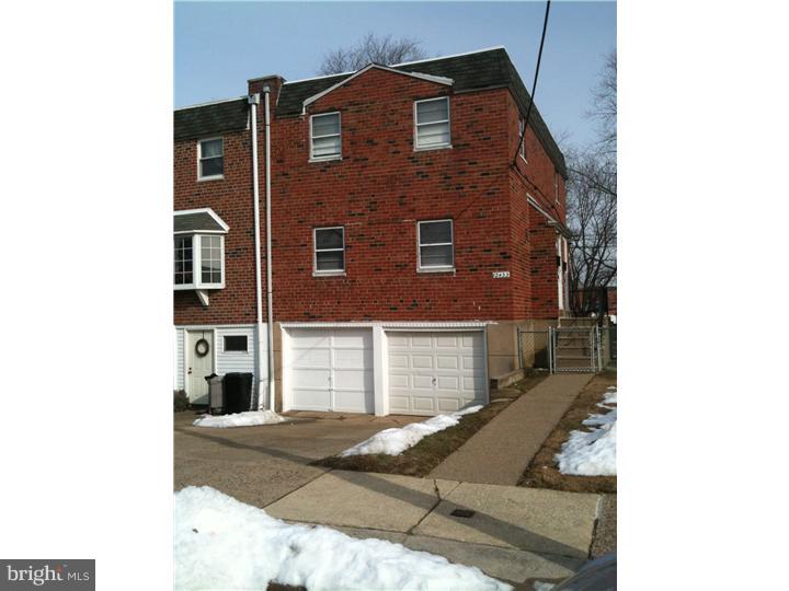 12433 Barbary Road Philadelphia, PA 19154 - Photo 1 of 12 Exterior Front