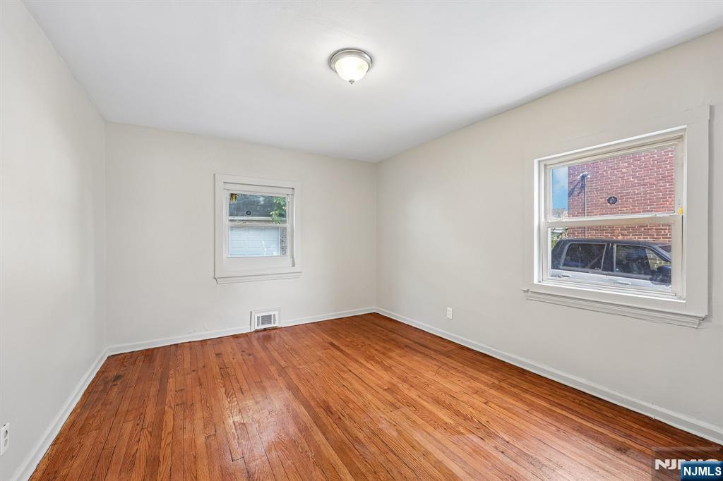 183 Norman Road Newark, NJ 07106 - Photo 20 of 36 Gallery Image 20