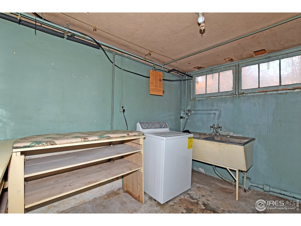 418 East Prospect Road Fort Collins, CO 80524 - Photo 26 of 40 Laundry tub with built-in washboard