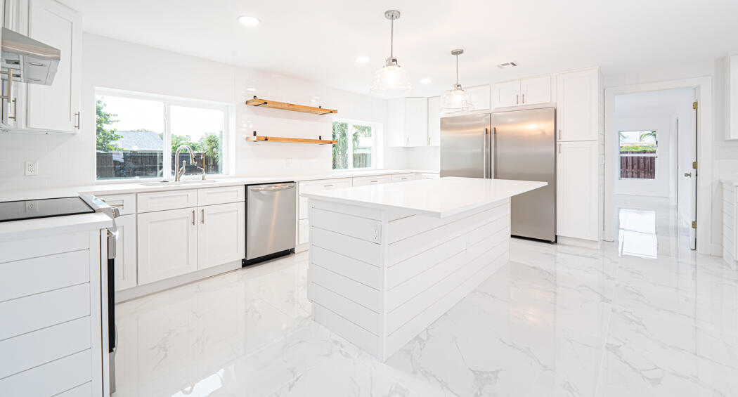5691 Southeast Hull Street Stuart, FL 34997 - Photo 1 of 41 _MWA7429