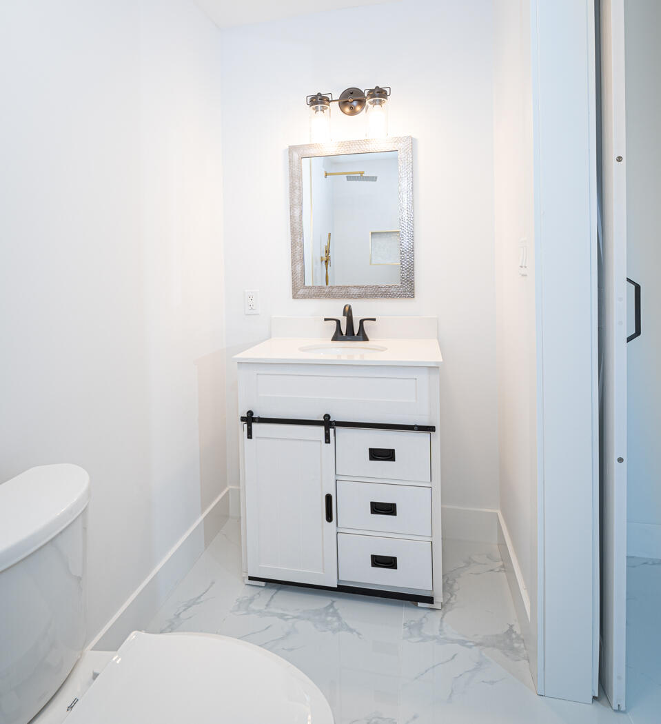 5691 Southeast Hull Street Stuart, FL 34997 - Photo 31 of 41 _MWA7590-Edit