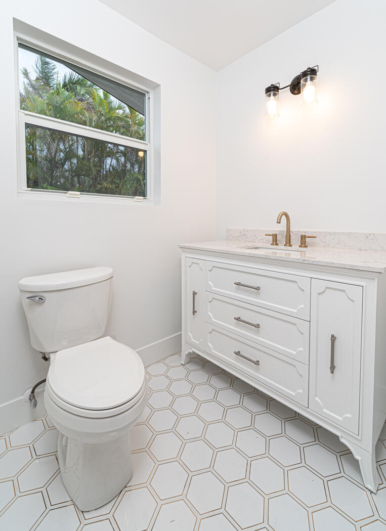 5691 Southeast Hull Street Stuart, FL 34997 - Photo 34 of 41 _MWA7597-Edit