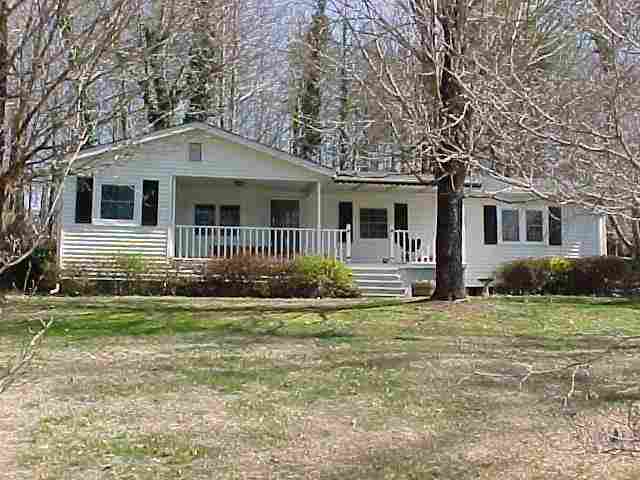 548 Kay Drive Easley, SC 29640 - Photo 1 of 4 Gallery Image 1