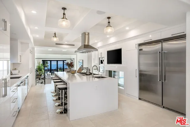 $55,000 | 5925 Murphy Way, Malibu, CA 90265