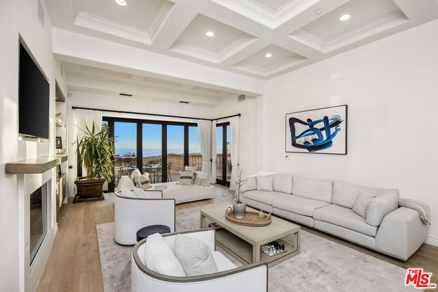 $55,000 | 5925 Murphy Way, Malibu, CA 90265