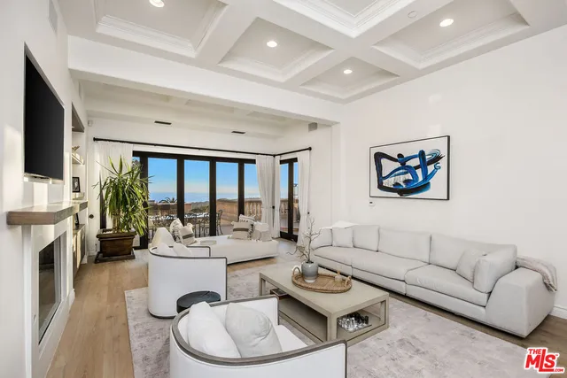 $55,000 | 5925 Murphy Way, Malibu, CA 90265