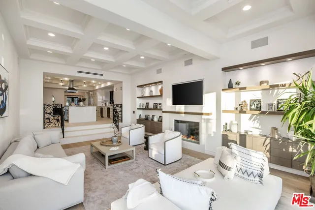 $55,000 | 5925 Murphy Way, Malibu, CA 90265