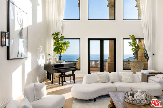 $55,000 | 5925 Murphy Way, Malibu, CA 90265