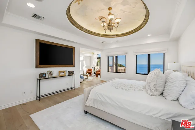 $55,000 | 5925 Murphy Way, Malibu, CA 90265