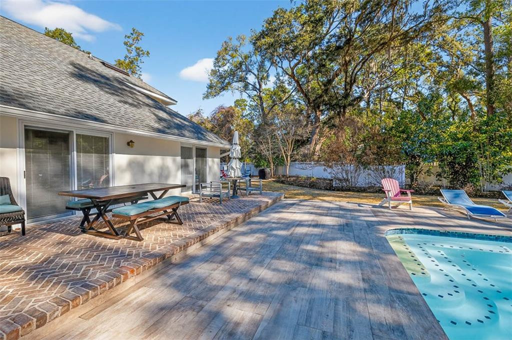 116 General Oglethorpe Road St. Simons Island, GA 31522 - Photo 35 of 46