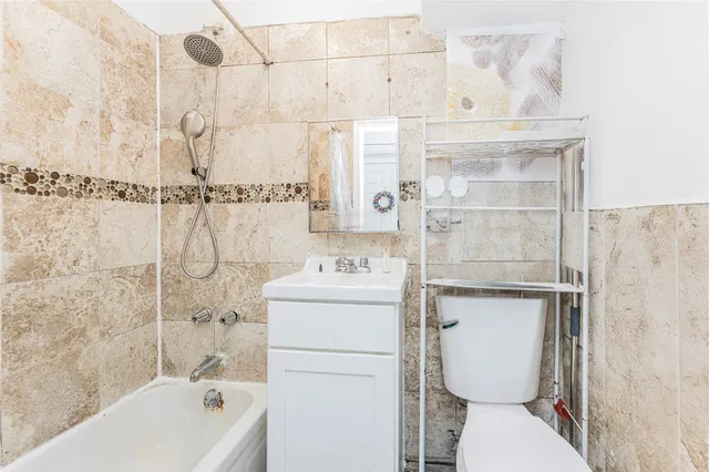 $1,100,000 | 3043 Bailey Avenue | Kingsbridge Heights