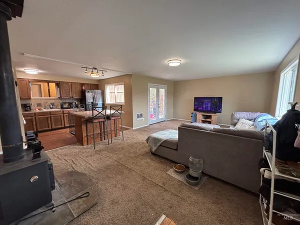 $260,000 | 214 West 8th Avenue, Jerome, ID 83338