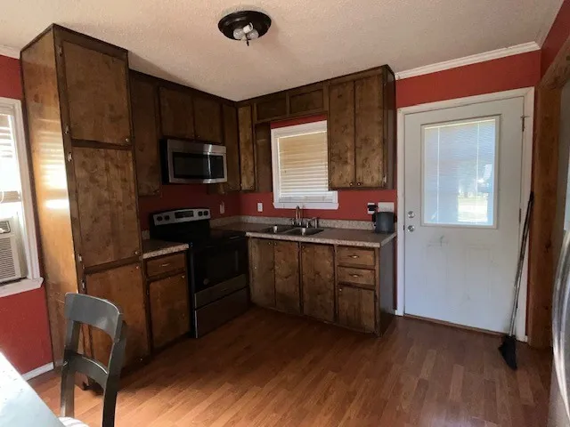 $49,500 | 1001 North Elm Avenue, Hebbronville, TX 78361