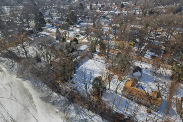 $210,000 | 5684 North River Forest Drive, Glendale, WI 53209