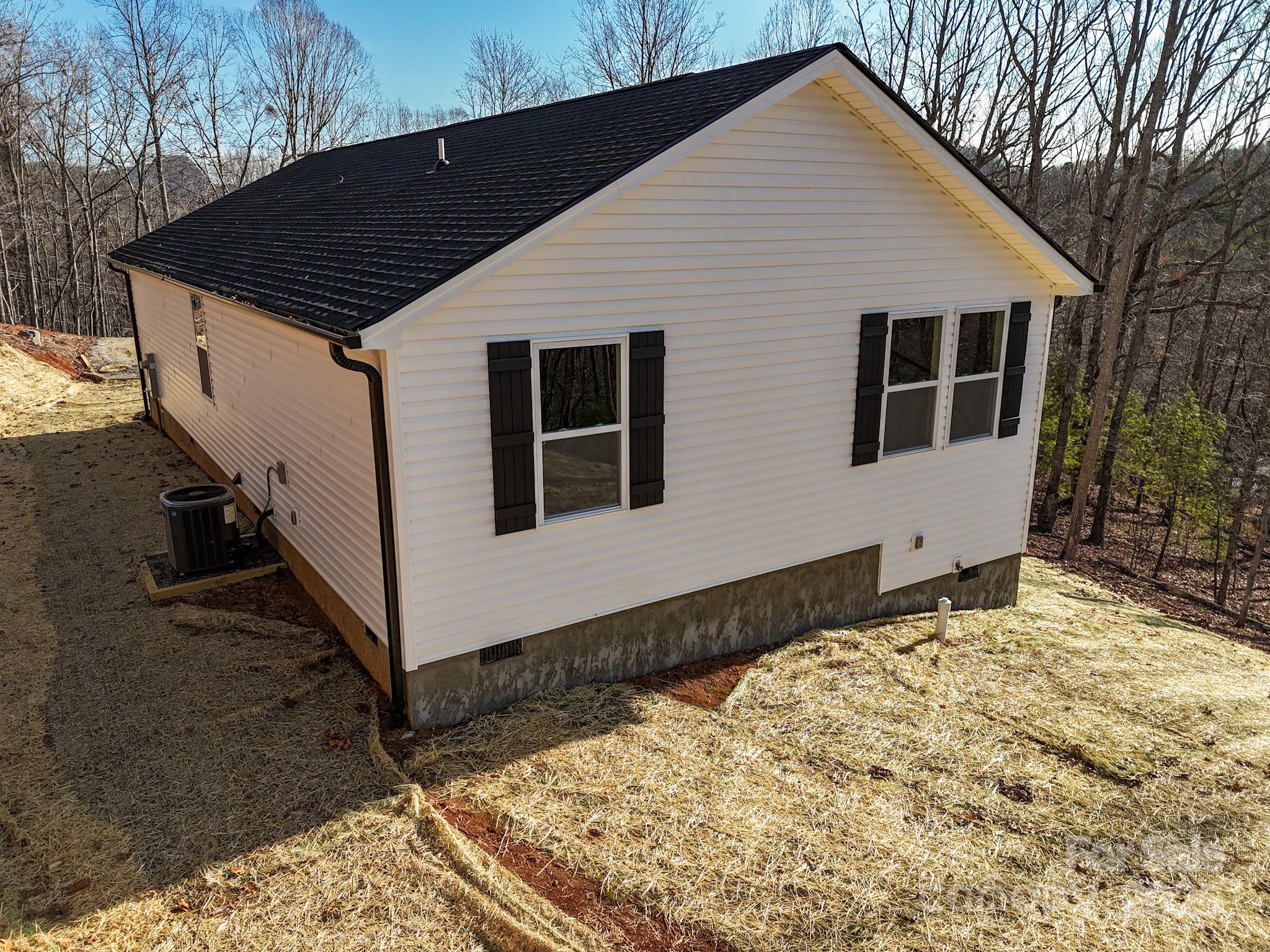 5227 Howard Gap Road Saluda, NC 28773 - Photo 40 of 41 Gallery Image 40