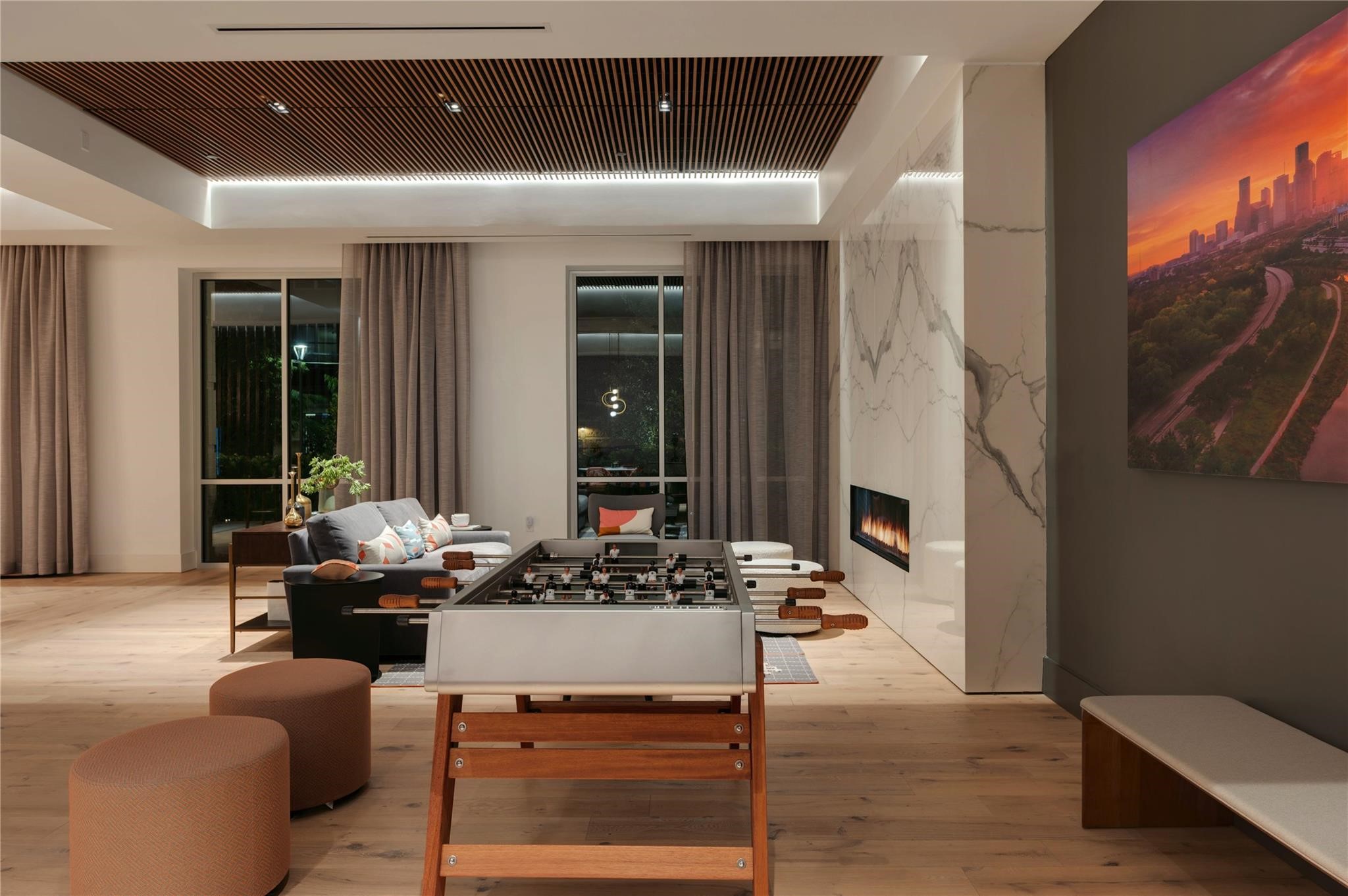 160 Birdsall Street, Unit 1403 Houston, TX 77007 - Photo 22 of 26 Foosball table in the play room.