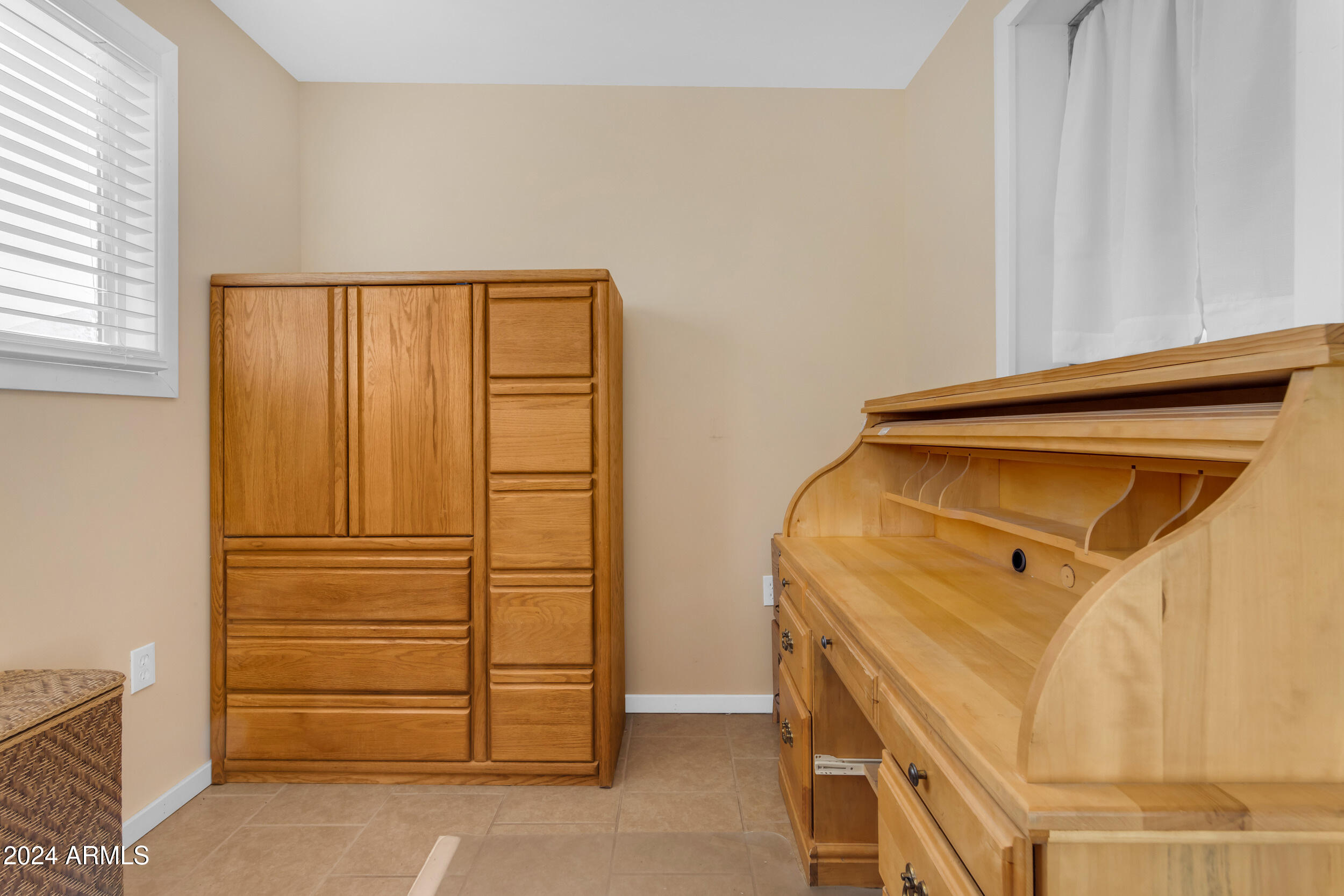 3500 South Tomahawk Road, Unit 179 Apache Junction, AZ 85119 - Photo 16 of 37 Sitting Room/Bonus Area
