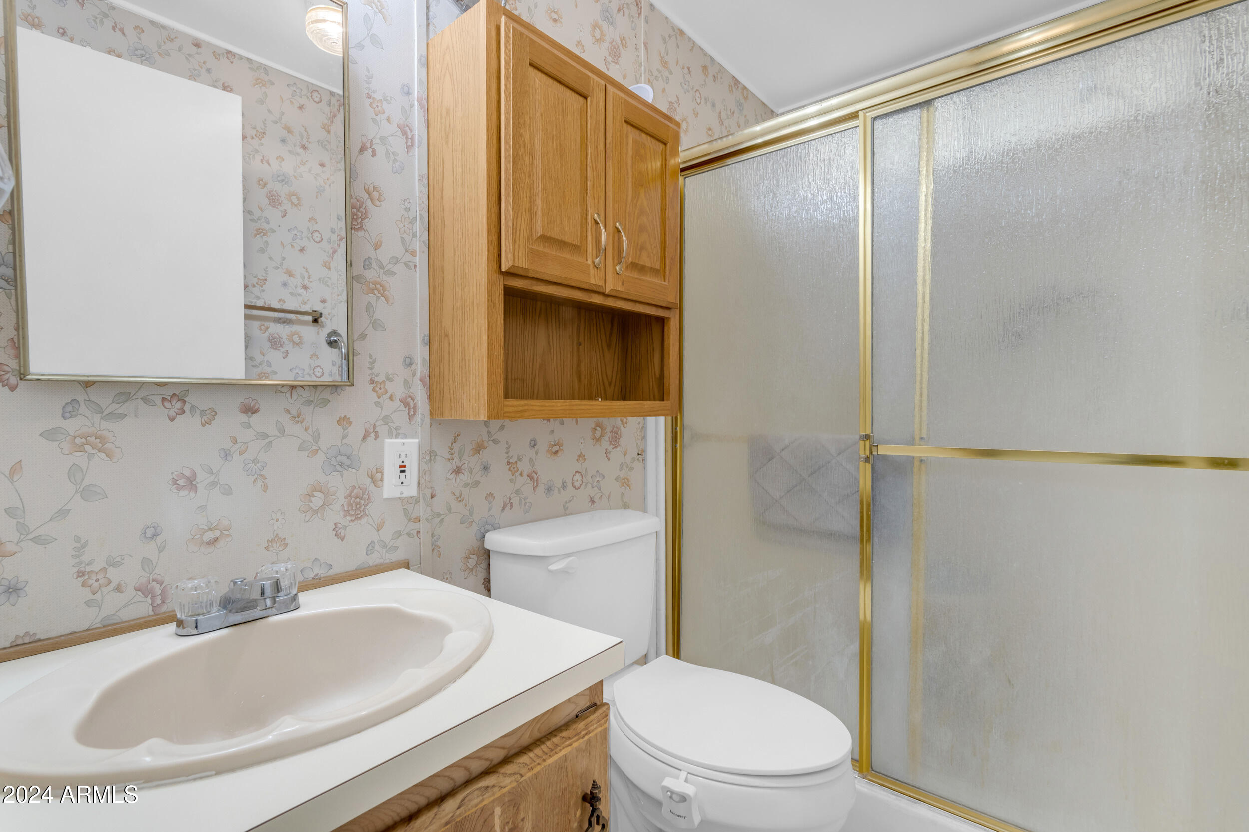 3500 South Tomahawk Road, Unit 179 Apache Junction, AZ 85119 - Photo 18 of 37 Bathroom
