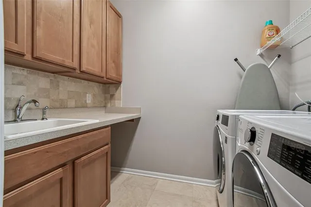 $3,200 | 16106 Rambling Road, Odessa, FL 33556