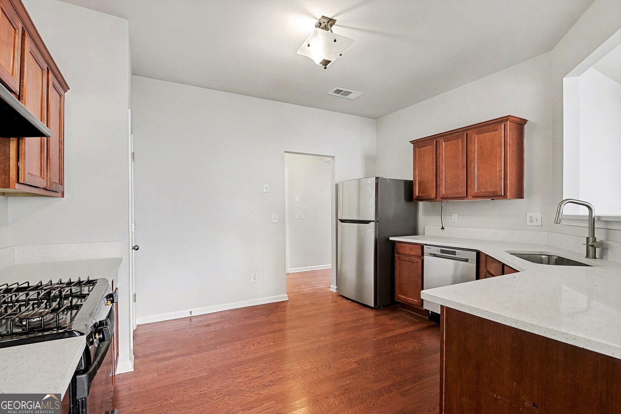 5850 Bentley Road Cumming, GA 30040 - Photo 9 of 25