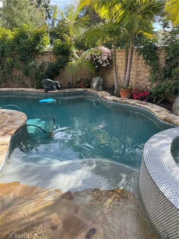 $2,500,000 | 2547 Cornerstone Lane, Costa Mesa, CA 92626