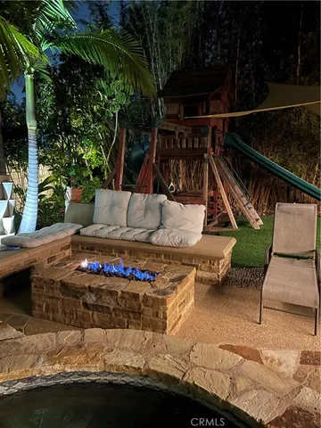 $2,500,000 | 2547 Cornerstone Lane, Costa Mesa, CA 92626