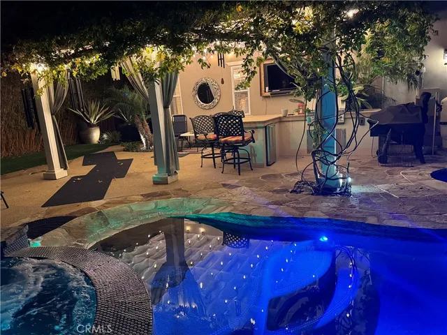 $2,500,000 | 2547 Cornerstone Lane, Costa Mesa, CA 92626