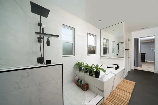 $2,500,000 | 2547 Cornerstone Lane, Costa Mesa, CA 92626