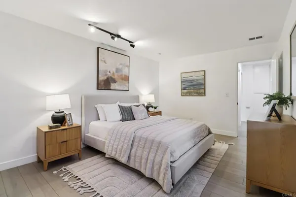 $450,000 | 3434 Seabreeze Walk, Oceanside, CA 92056