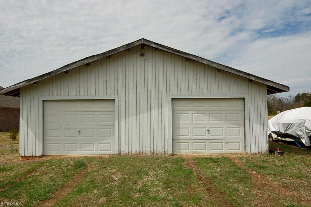 3401 Ridge Road Lexington, NC 27295 - Photo 27 of 30 Detached garage has a wired work shop