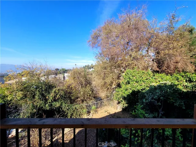 $4,900 | 3649 Cazador Street, Los Angeles, CA 90065